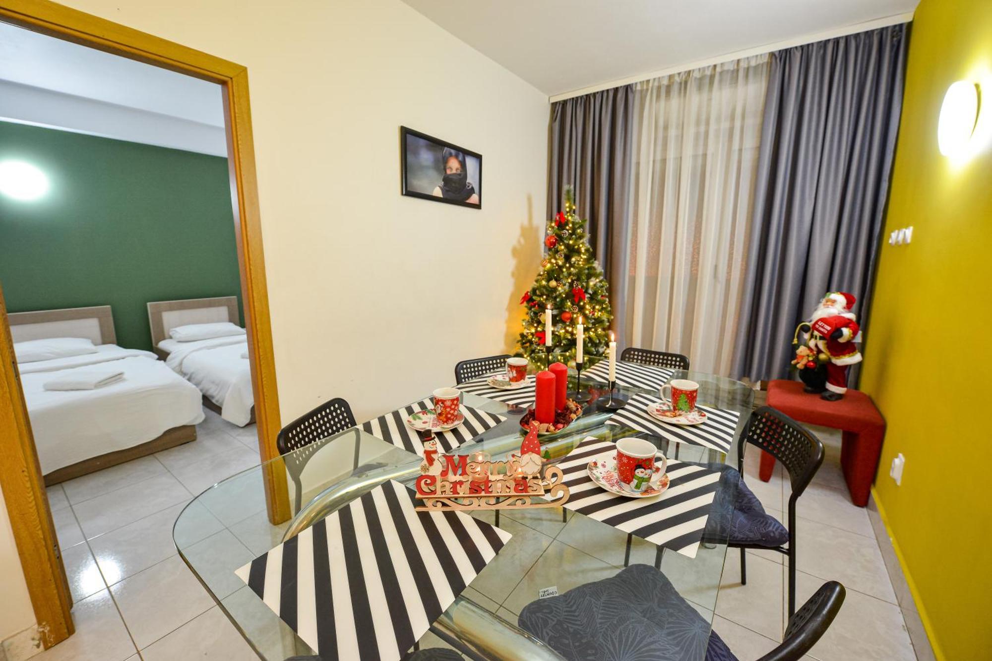 The Lincoln Suites - Central Shabbat Friendly Apartments Bukares Bagian luar foto