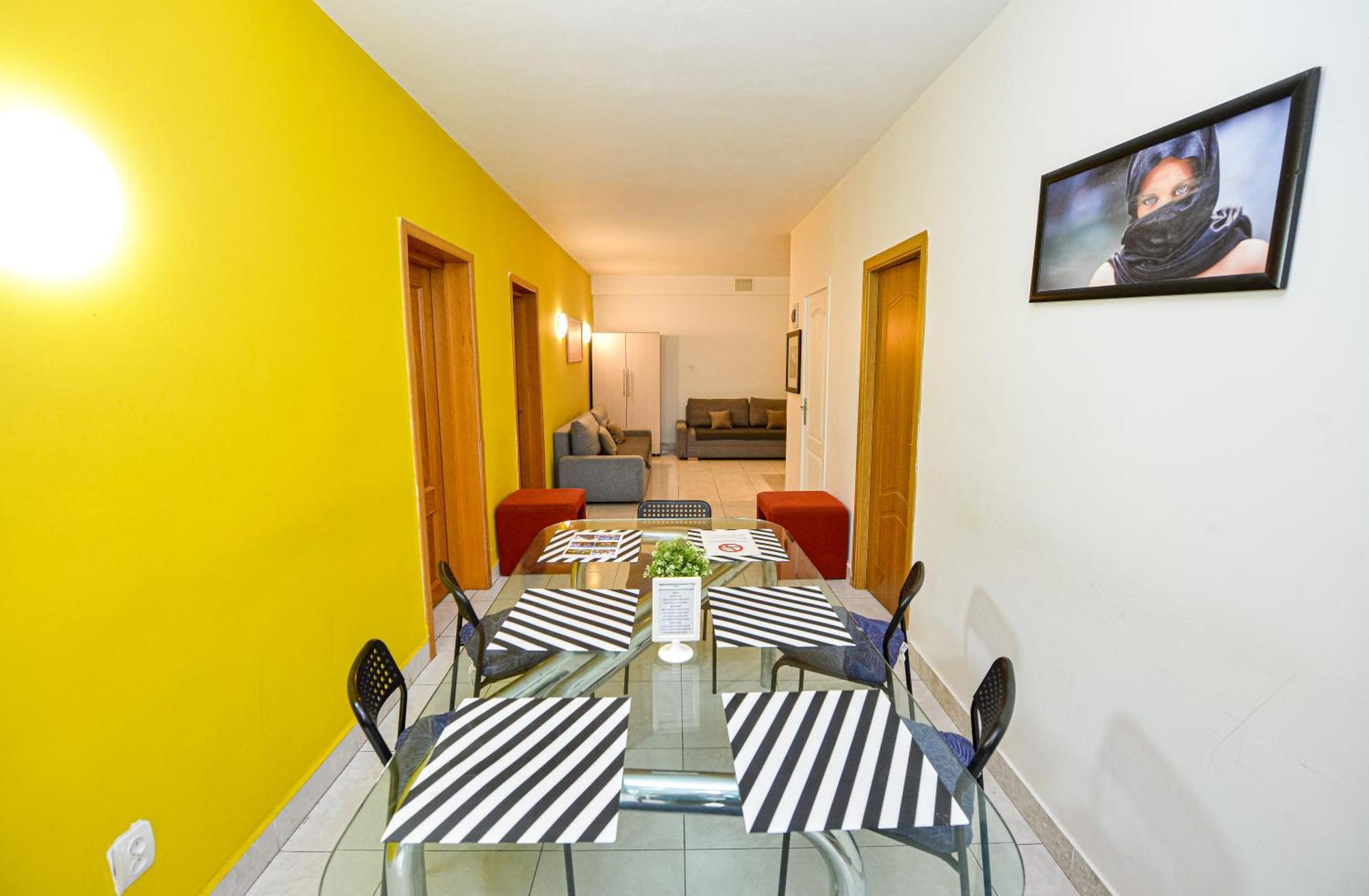 The Lincoln Suites - Central Shabbat Friendly Apartments Bukares Bagian luar foto