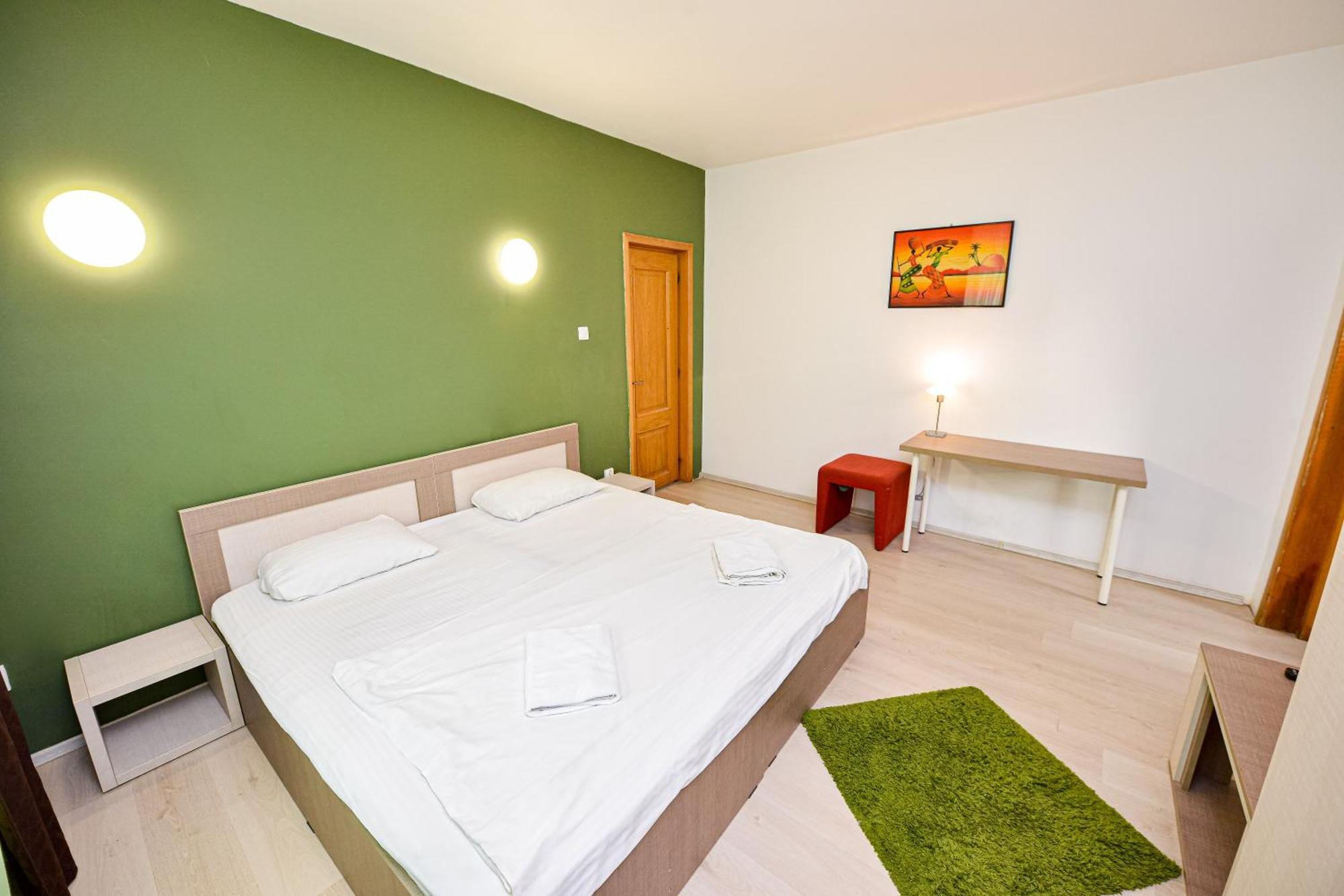 The Lincoln Suites - Central Shabbat Friendly Apartments Bukares Bagian luar foto