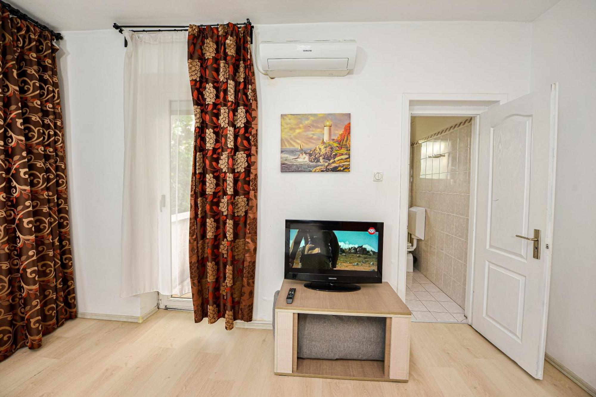 The Lincoln Suites - Central Shabbat Friendly Apartments Bukares Bagian luar foto
