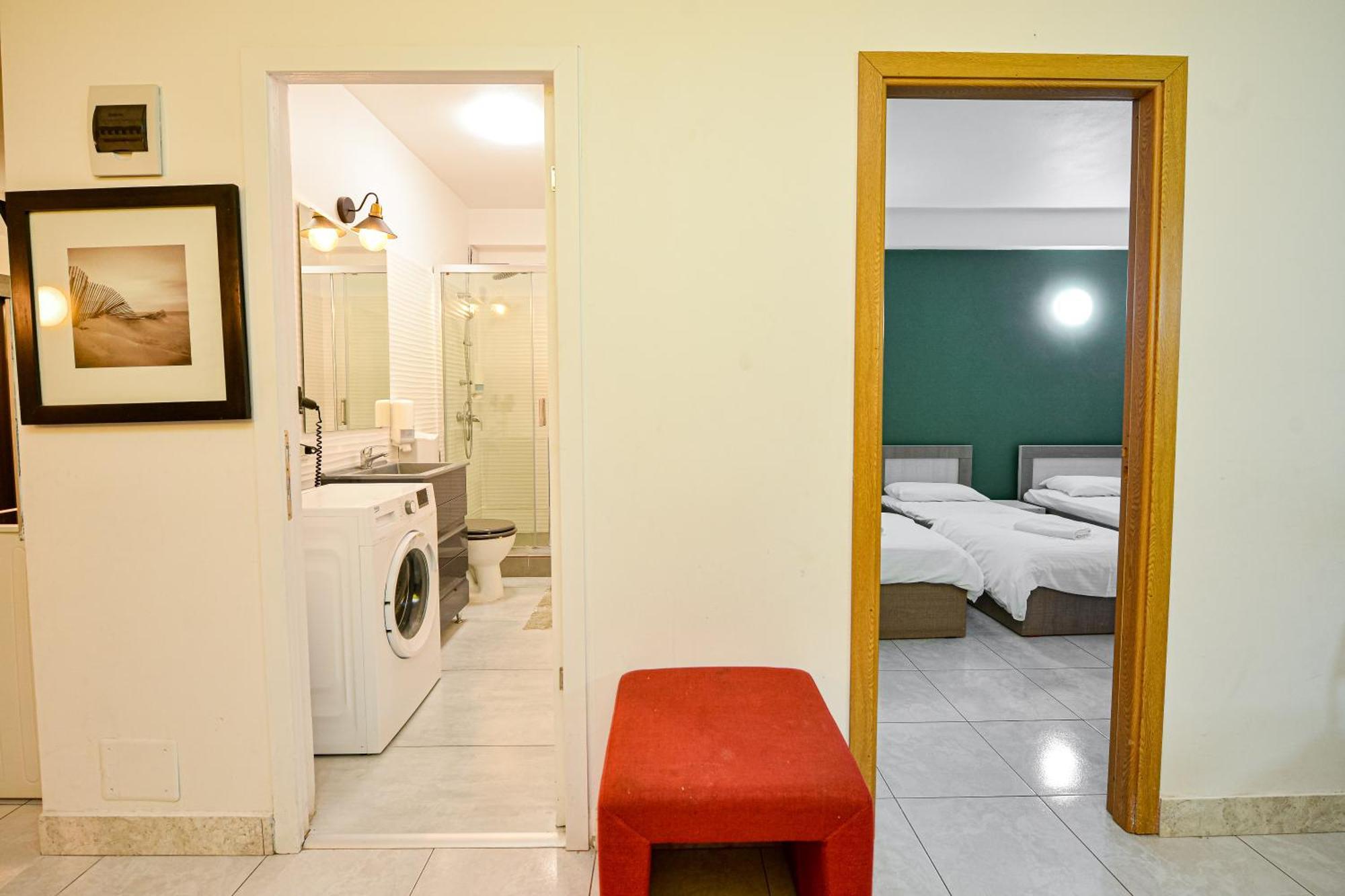 The Lincoln Suites - Central Shabbat Friendly Apartments Bukares Bagian luar foto